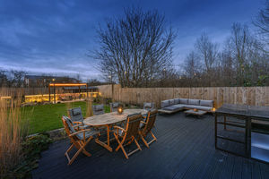 Photo 30- click for photo gallery